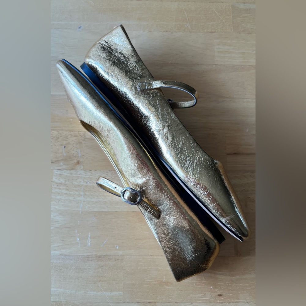 Steve Madden Gold Mary Jane Flats | Size 7 | Metallic Ballet Flats - Picture 4 of 5